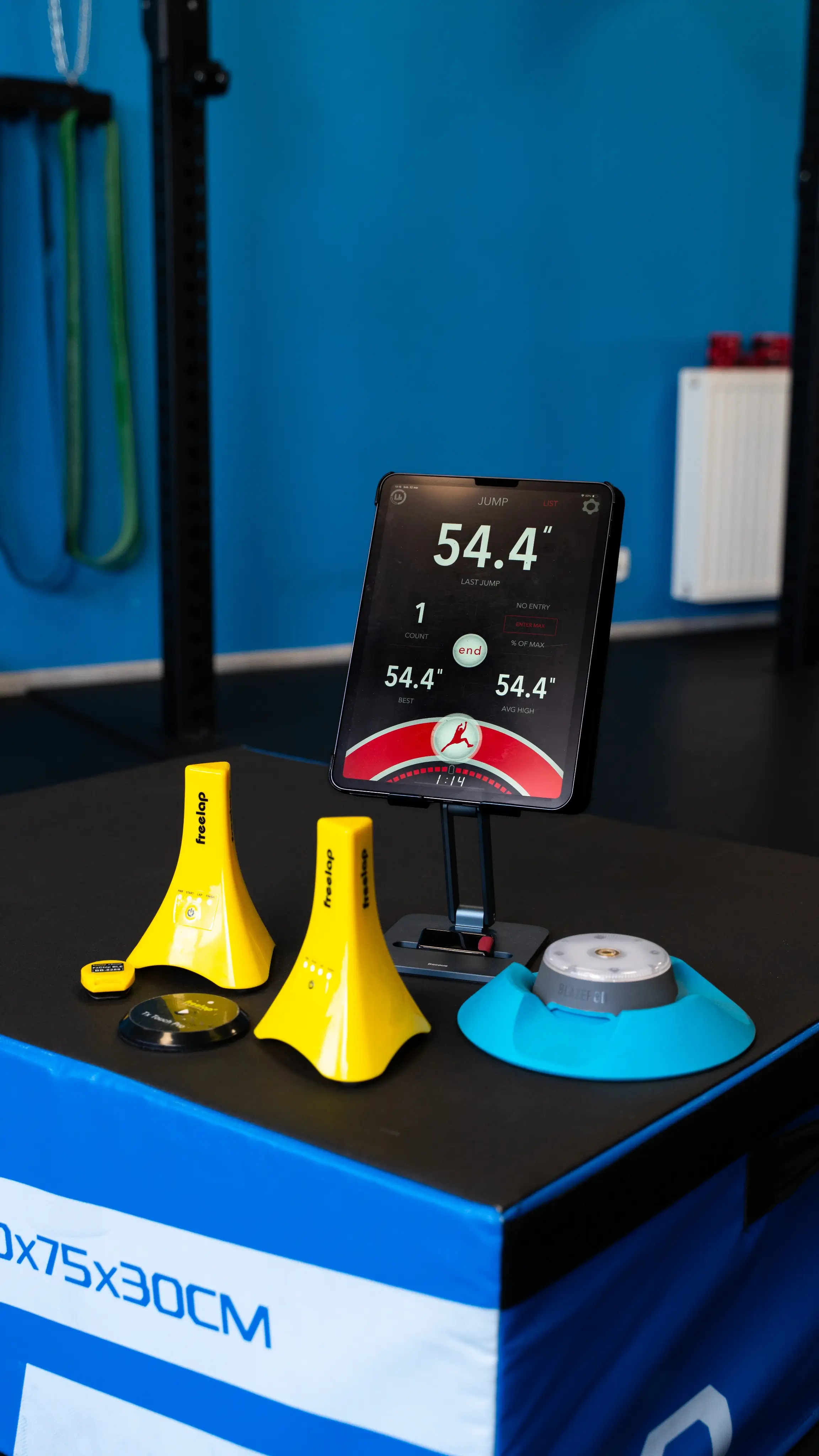 Nowoczesny sprzęt treningowy w SBody Studio - profesjonalne wyposażenie siłowni